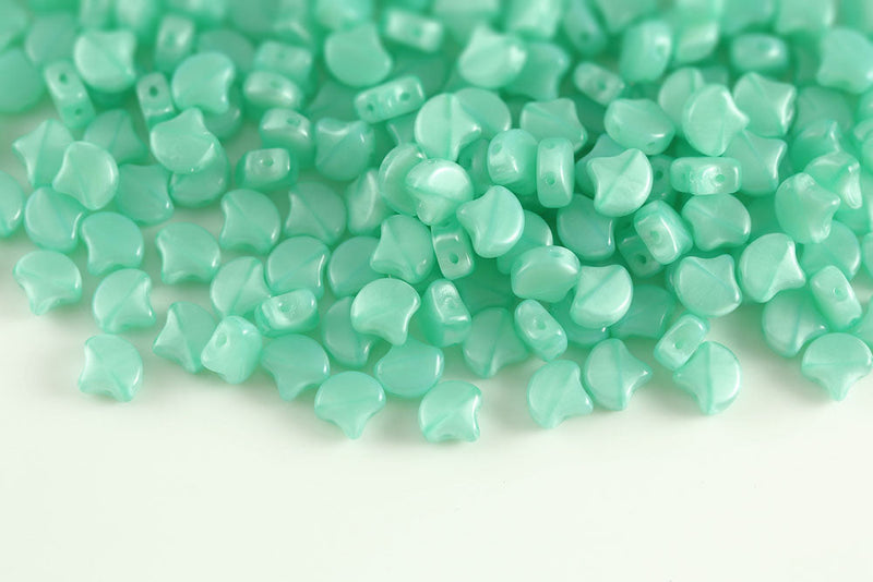 Ginko 7.5×7.5mm Opal Green Aqua 2-Hole Czech Beads