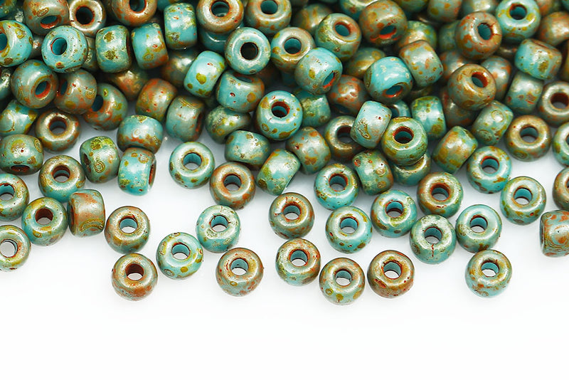 Matubo Round 2/0 Turquoise Blue Travertin Czech Seed beads
