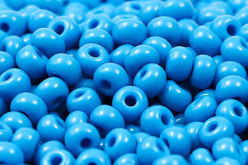 Preciosa Rocailles 6/0 Opaque Turquoise Blue col.63050