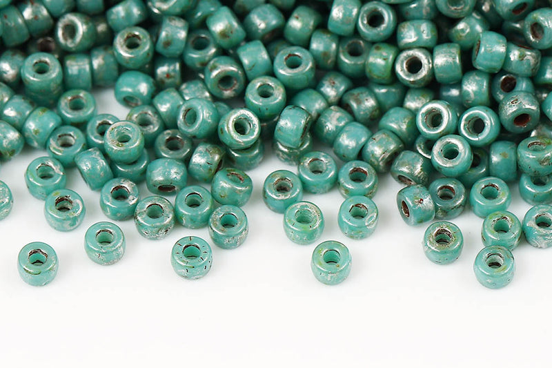 Matubo Round 2/0 Turquoise Green Picasso Czech Seed beads