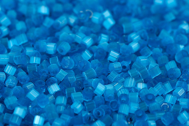 Preciosa 2-Cut 11/0 Auqamarine Satin col.65021