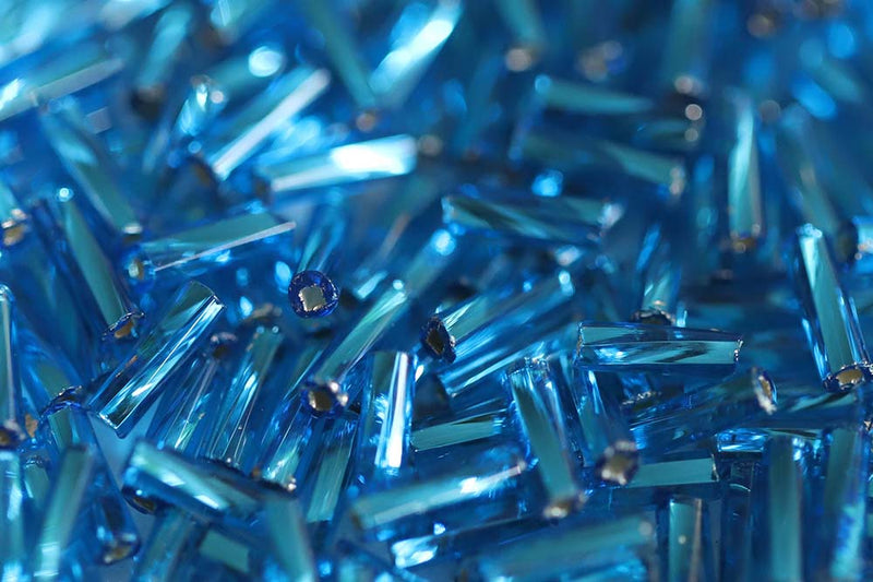 Preciosa Bugles 3″ Transparent Dark Aquamarine Silver Lined col.67150