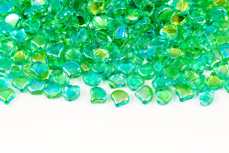 Ginko 7.5×7.5mm Summer Rainbow Green 2-Hole Czech Beads