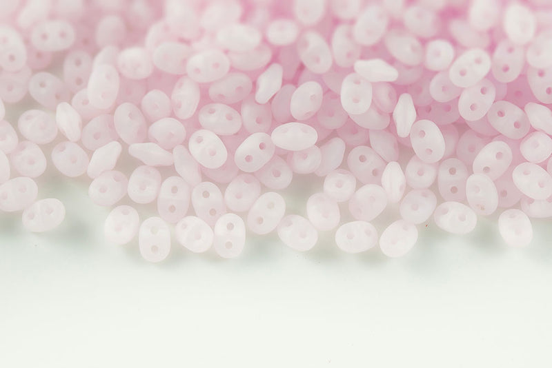 Miniduo 2×4mm Opal Pink Matt 2-hole Czech Beads