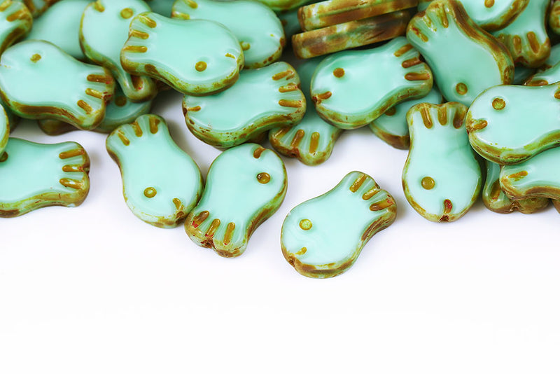 Fish 19×12mm Silk Lt.Green 1-Hole Czech Beads