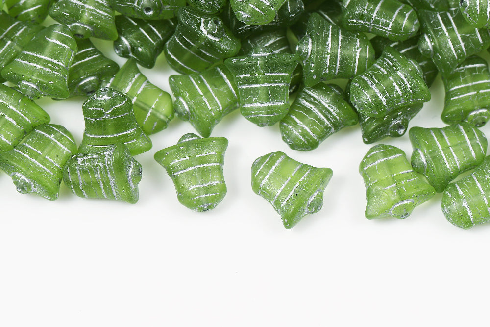 Bell 14×13mm Olivine With Silver Matt 1-hole Czech Beads