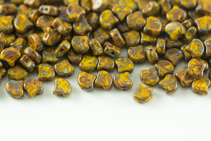 Ginko 7.5×7.5mm Limon Travertin Dark 2-Hole Czech Beads