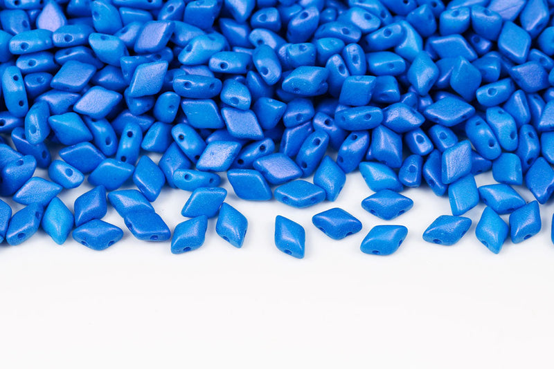 Gemduo 8×5mm Tropical Blue Raspberry 2-Hole Czech Beads