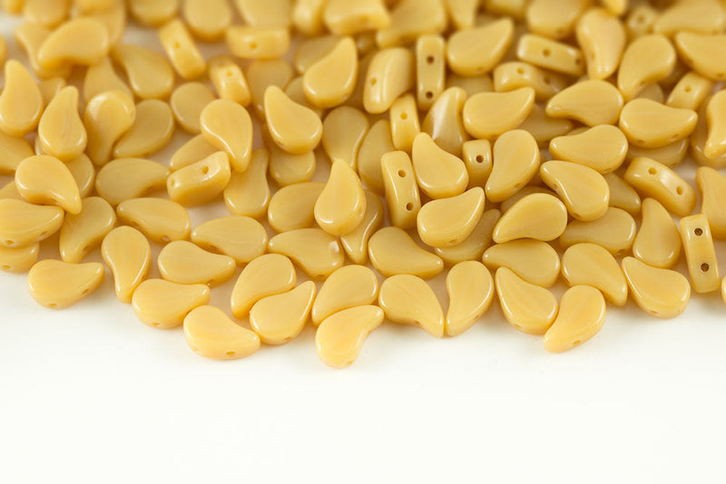 Flatduo 8×5mm Opaque Ivory 2-Hole Czech Beads