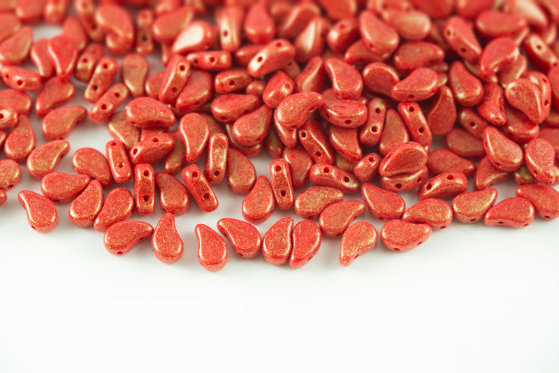 Flatduo 8×5mm Stardust Opaque Coral Red 2-Hole Czech Beads