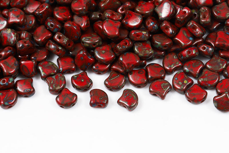 Ginko 7.5×7.5mm Opaque Coral Red Travertin Dark 2-Hole Czech Beads