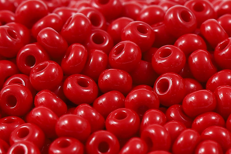Preciosa Rocailles 6/0 Opaque Dark Red col.93210