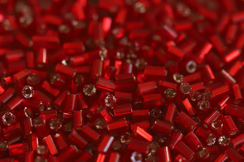 Preciosa Bugles 1″ Transparent Red Silver Lined col.97070