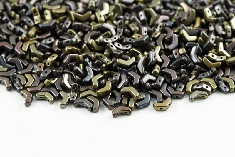 Arrow 8×5mm Crystal Gray Rainbow 2-Hole Czech Beads