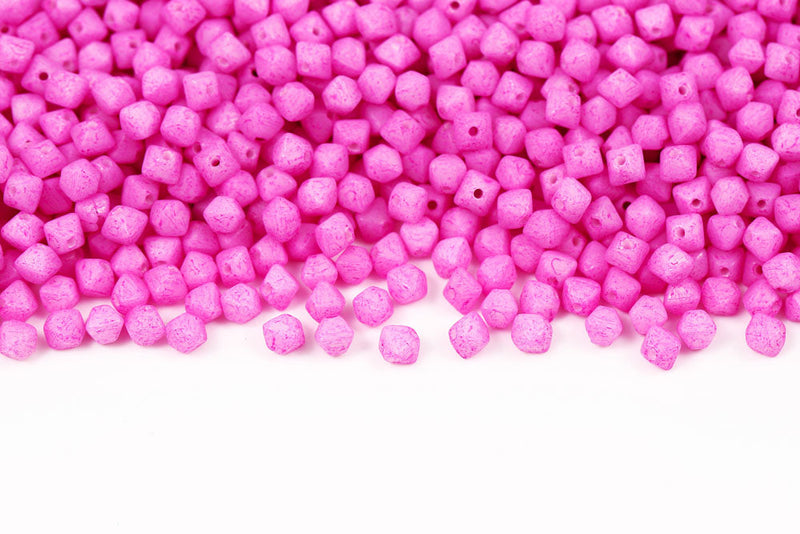 Bicone 4×4mm Alabaster White With Violet Soil Finish 1-hole Czech Beads