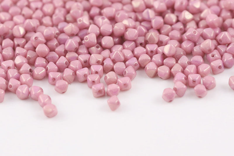 Bicone 4×4mm Chalk Lila Luster 1-hole Czech Beads