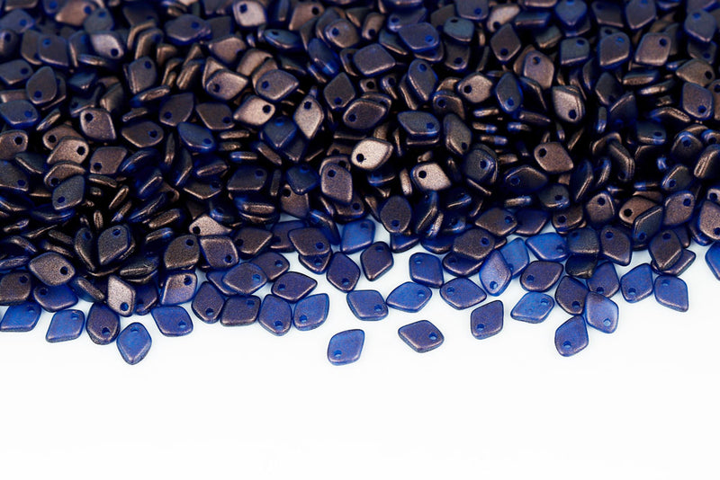 Dragon 1.5×5mm Halo Cerulean Blue 1-Hole Czech Beads