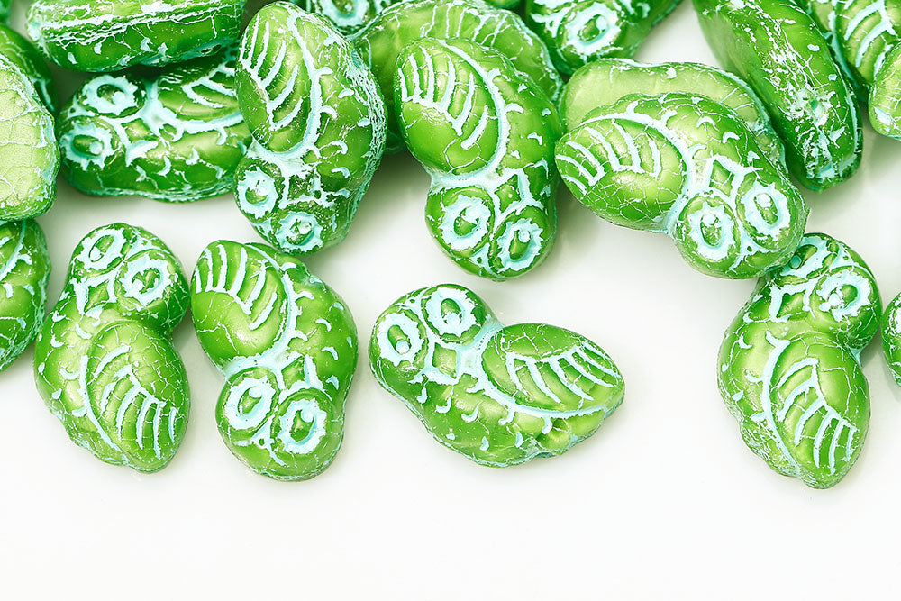 Owl 17×15mm Silk Green With Blue 1-Hole Czech Beads