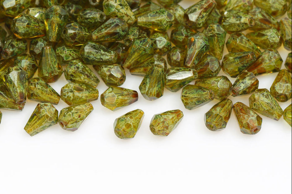 Firepolished Drop 10x7mm Olivine Travertin Czech Beads