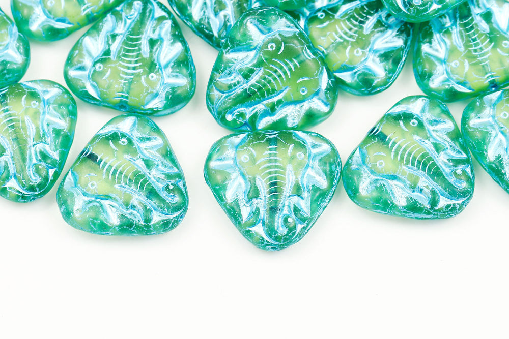 Elephant 19×21mm Olivine With Metallic Blue 1-Hole Czech Beads