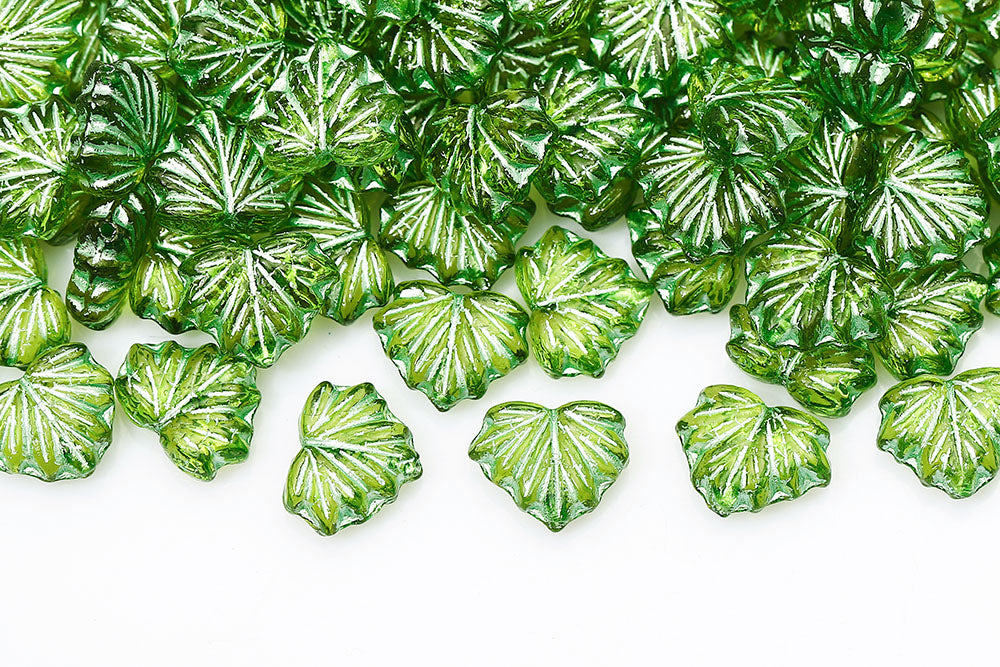 Maple Leaves 13×11mm Olivine With Green 1-Hole Czech Beads