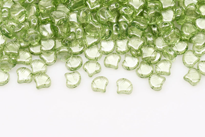 Ginko 7.5×7.5mm Crystal Green Luster 2-Hole Czech Beads