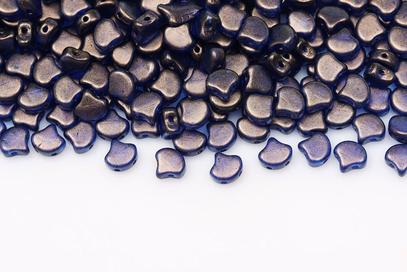 GINKO 7.5×7.5mm Halo Navy Blue 2-Hole Czech Beads