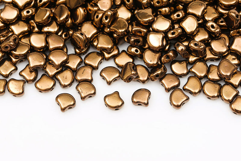 Ginko 7.5×7.5mm Jet Bronze 2-Hole Czech Beads