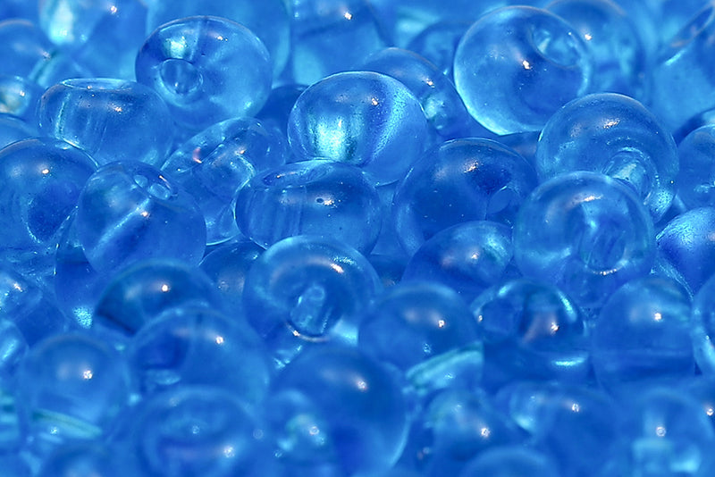 Preciosa Drops 5/0 Transparent Dyed Aqua col.01634