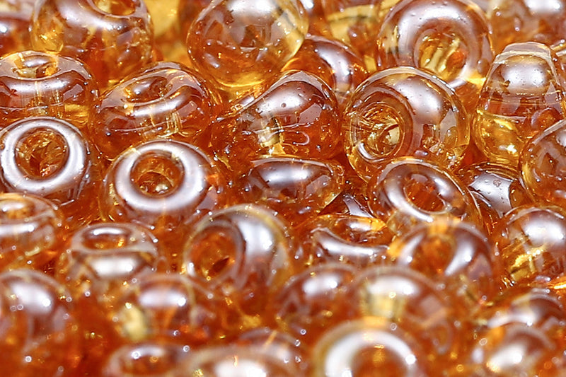 Preciosa Drops 5/0 Transparent Topaz Luster col.16050