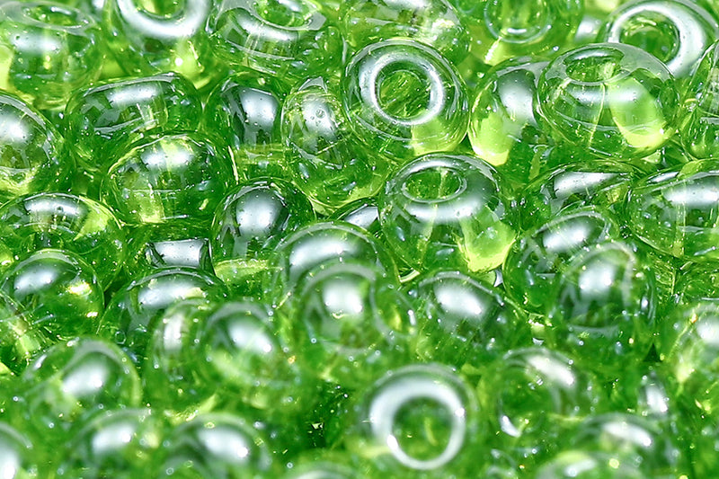 Preciosa Drops 5/0 Transparent Olive Green Luster col.56220