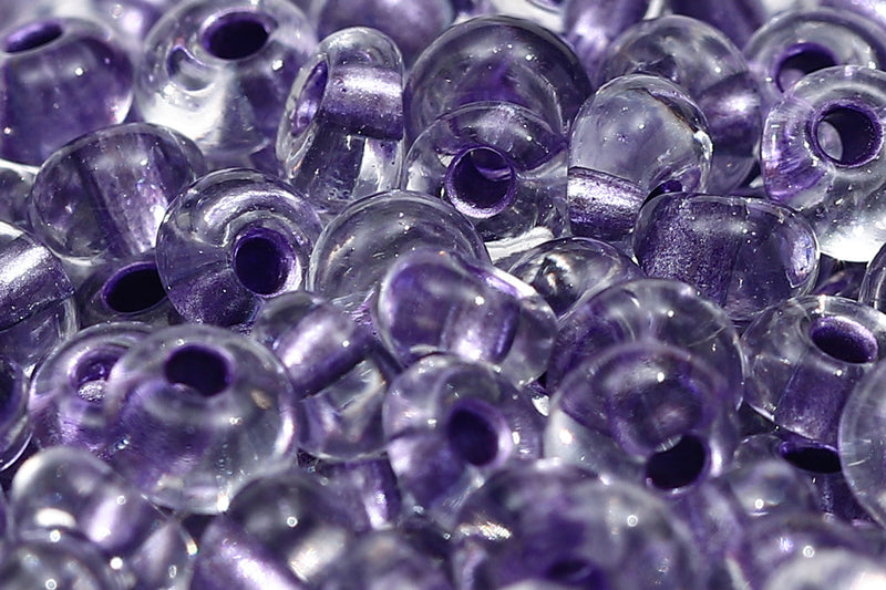 Preciosa Drops 5/0 Transparent Violet Metallic Lined Col.68228