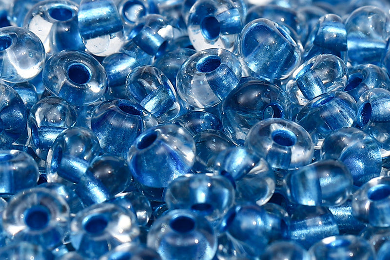 Preciosa Drops 5/0 Transparent Blue Metallic Lined Col.68236