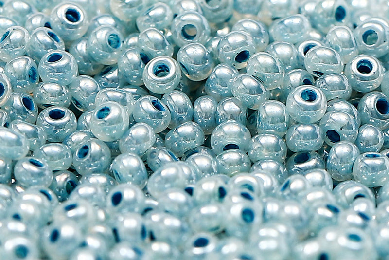 Preciosa Rocailles 11/0 Pearl Baby Blue col.37336