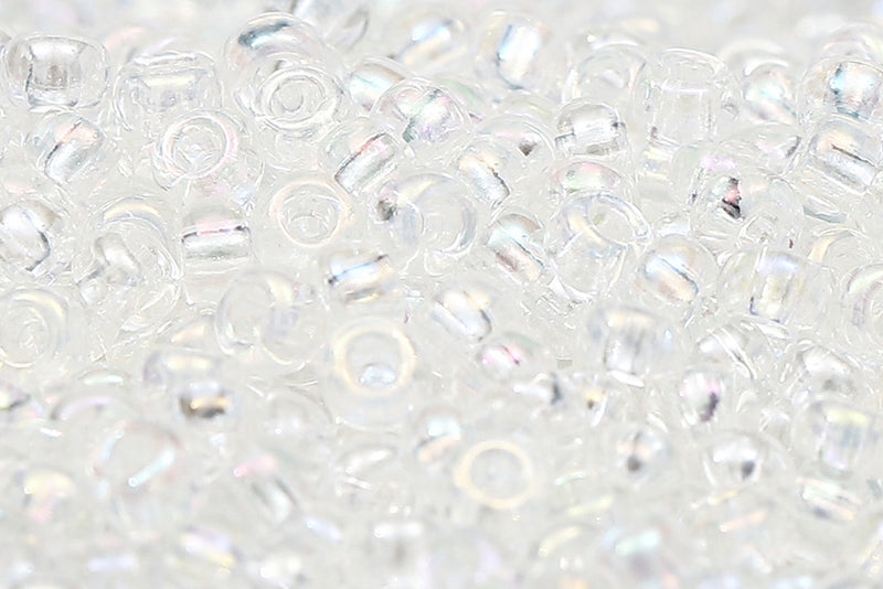 Preciosa Drops 8/0 Transparent White Rainbow col.58205
