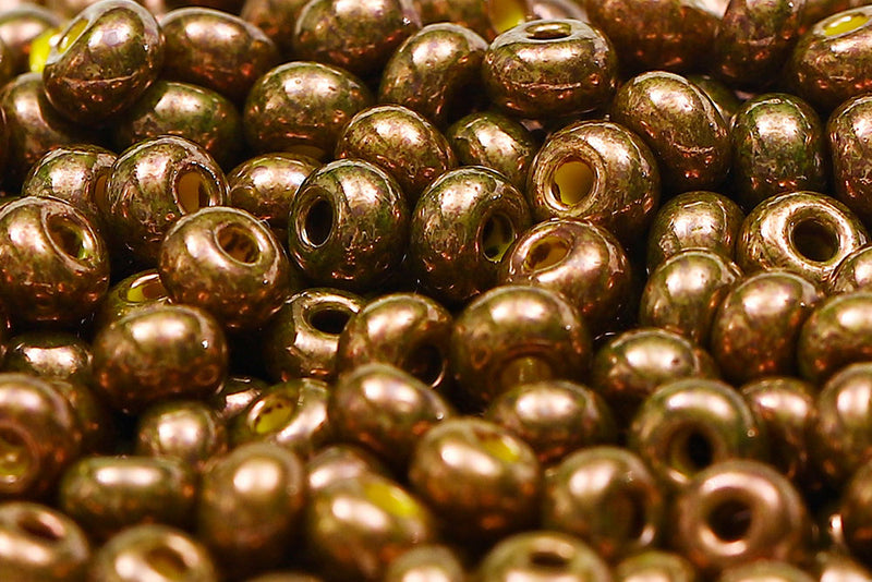 Preciosa Rocailles 6/0 Opaque Dark Olive Green Luster col.83112
