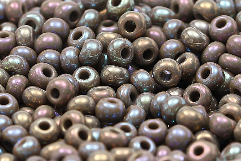 Preciosa Rocailles 8/0 Opaque Gray Lustered col.44020