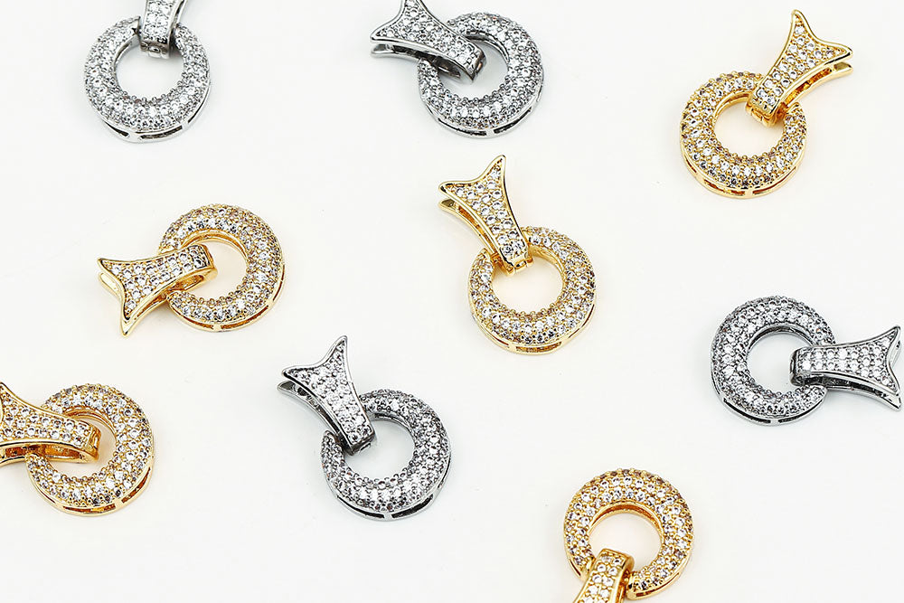 Gold Plated 13mm Rhinestone OY Clip Clasp