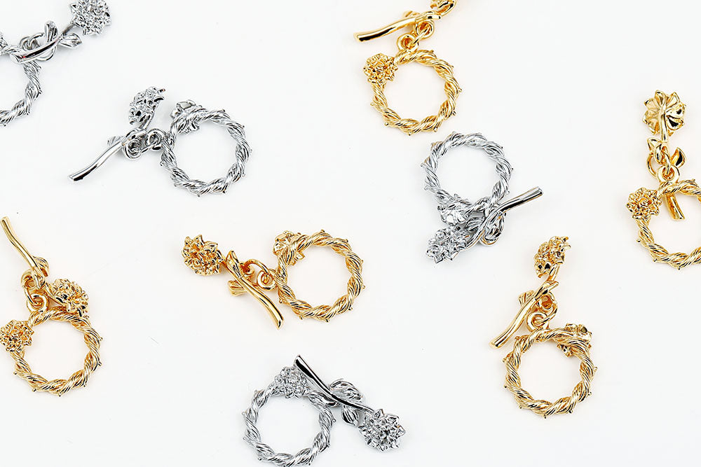 Gold Plated 17mm Dahlia Wreath Toggle Clasp