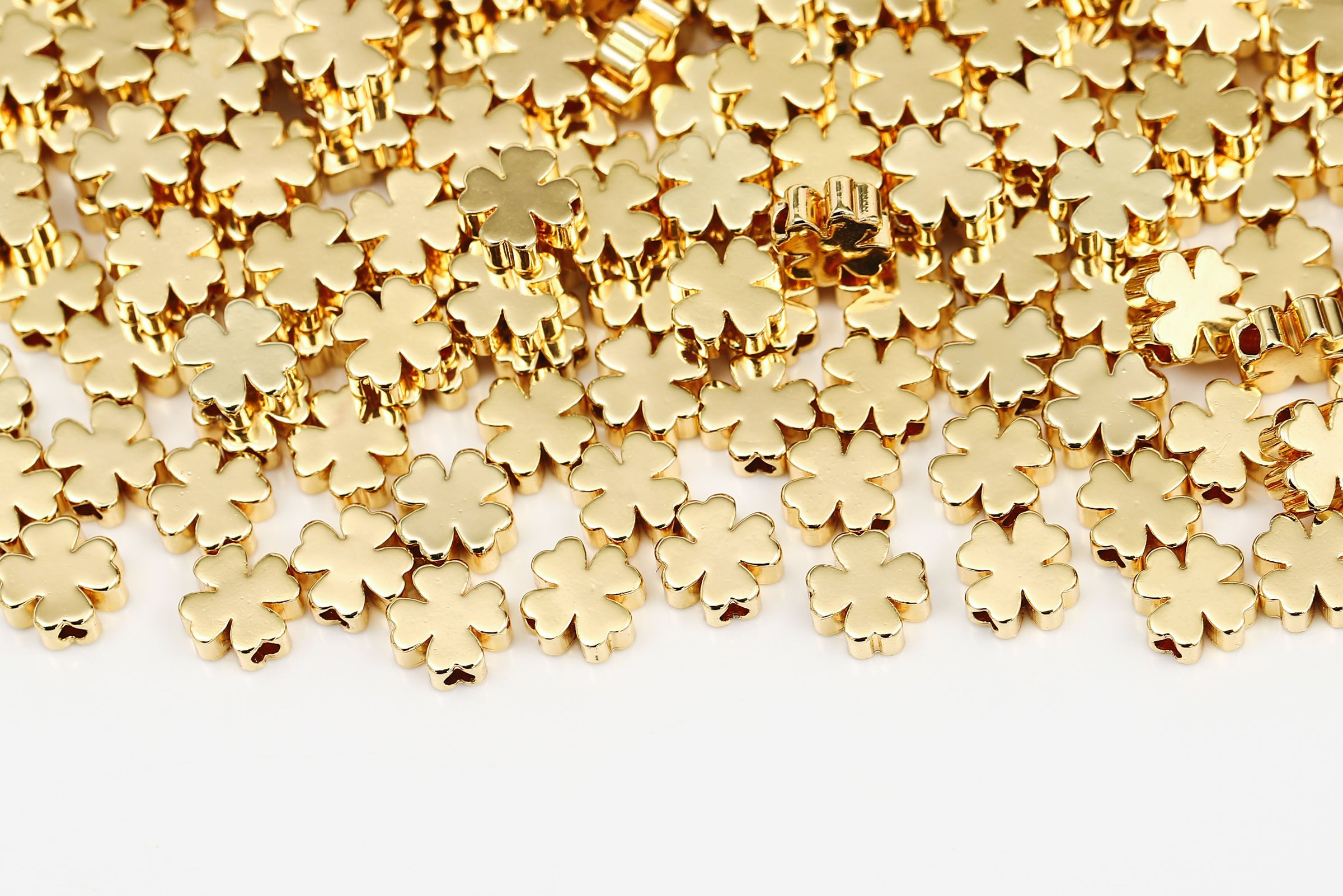 Gold Plated 7mm Clover Metal beads