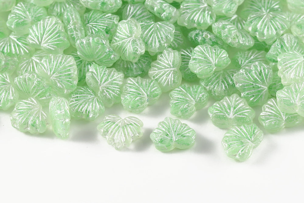 Maple Leaves 13×11mm Crystal Chalk Peridot Mixed With White Matt 1-Hole Czech Beads
