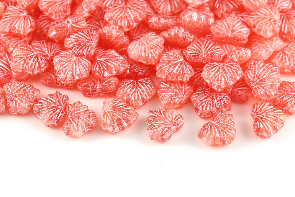 Maple Leaves 13×11mm Chalk Hyacinth Mixed With White Matt 1-Hole Czech Beads