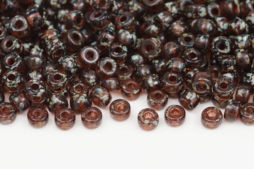 Matubo Round 2/0 Amethyst Czech Seed beads
