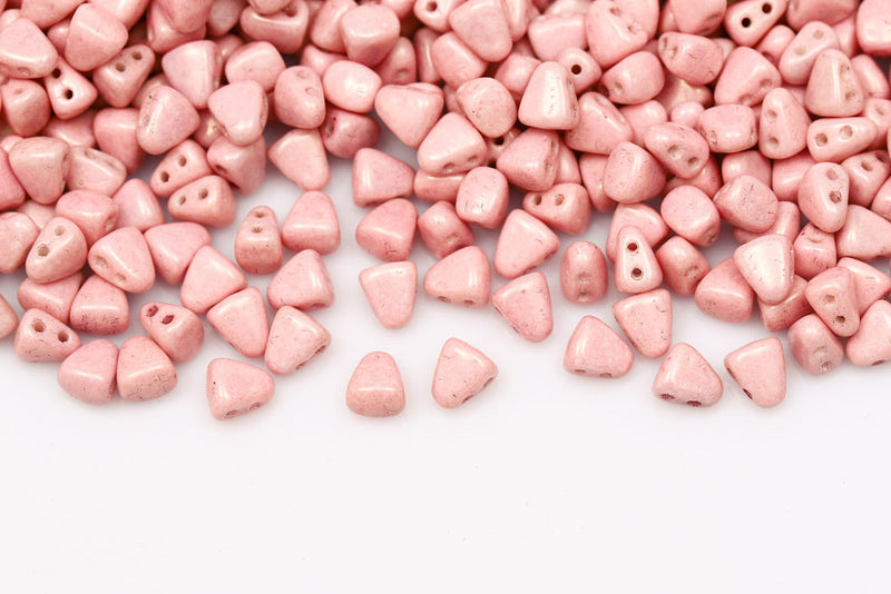 Nib-Bit 6×5mm Chalk Lila Luster 2-Hole Czech Beads