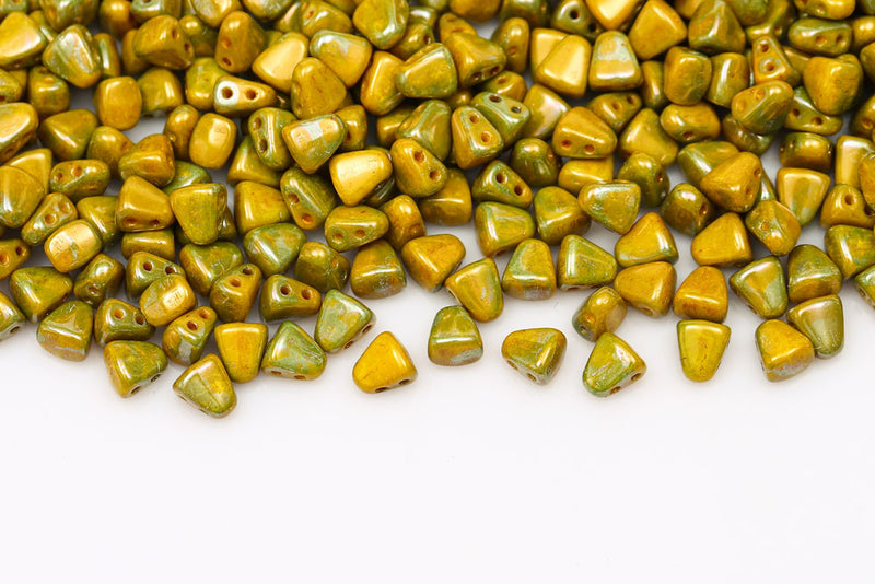 Nib-Bit 6×5mm Limon Nebula 2-Hole Czech Beads