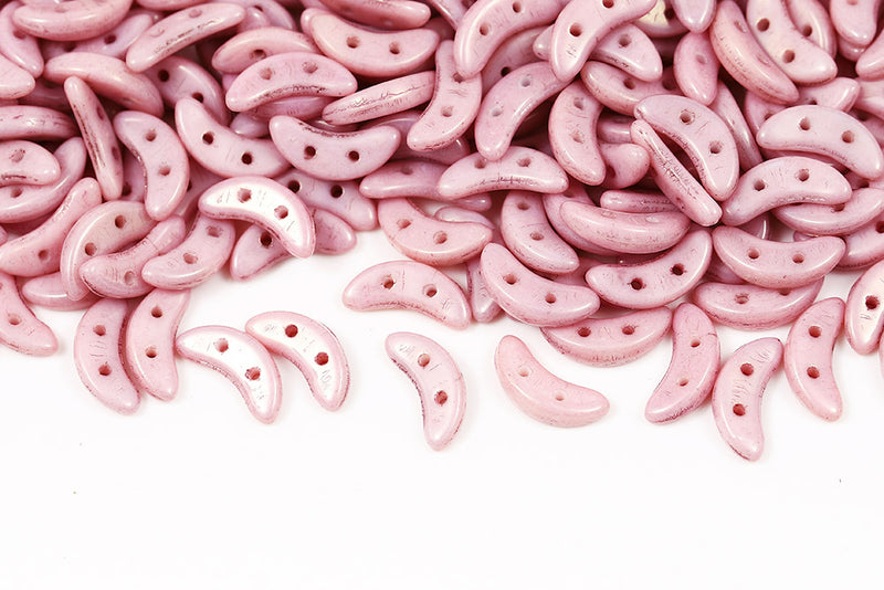 Crescent 3×10mm Chalk Lila Luster 2-Hole Czech Beads