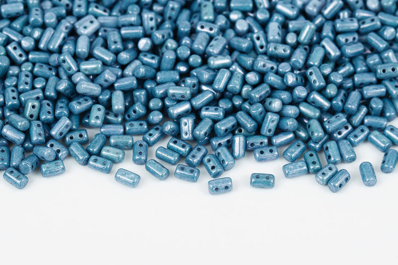 Rulla 5×3mm Chalk Blue Luster 2-Hole Czech Beads