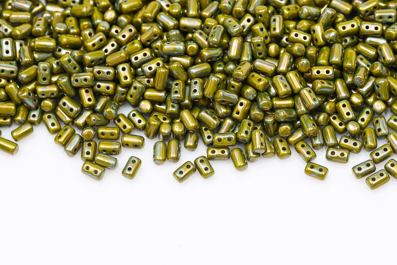 Rulla 5×3mm Opaque Green Nebula 2-Hole Czech Beads