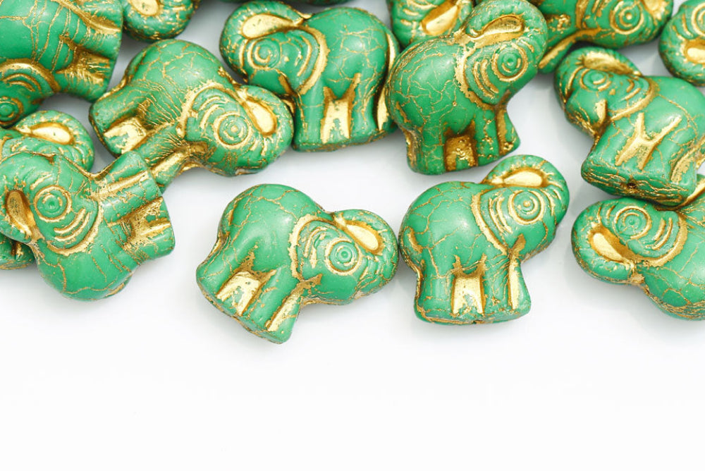 Elephant 20×21 mm Opaque Lt.Green With Gold 1-Hole Czech Beads