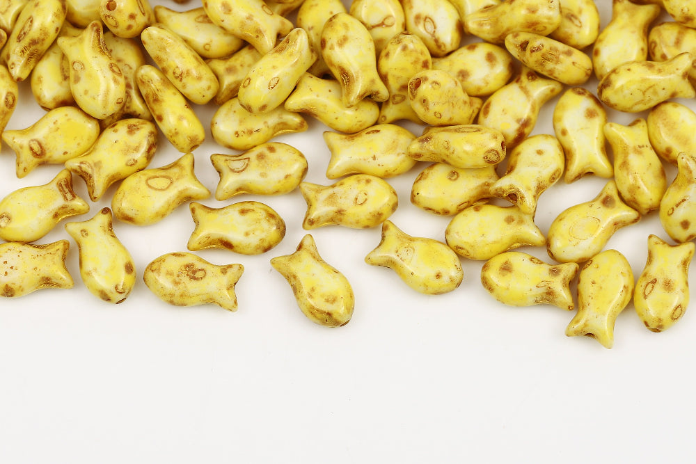 Fish Cookies 10×6mm Alabaster Travertin Yellow 1-Hole Czech Beads